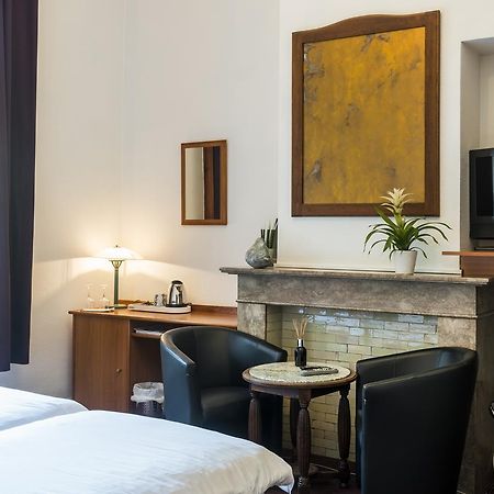 Hostellerie Lou Pahou Ronse Εξωτερικό φωτογραφία