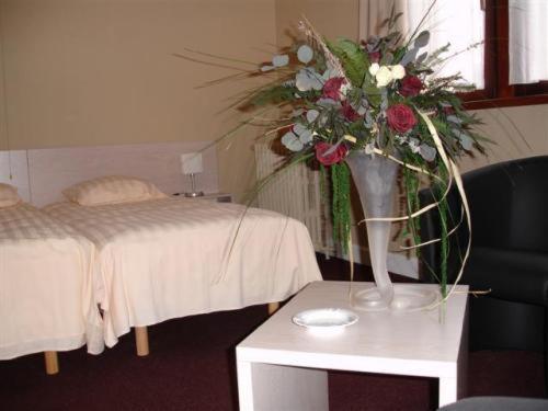 Hostellerie Lou Pahou Ronse Εξωτερικό φωτογραφία