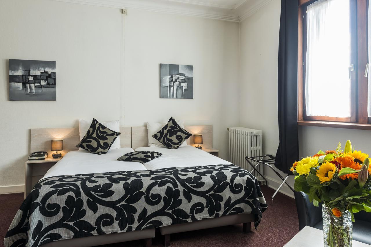 Hostellerie Lou Pahou Ronse Εξωτερικό φωτογραφία